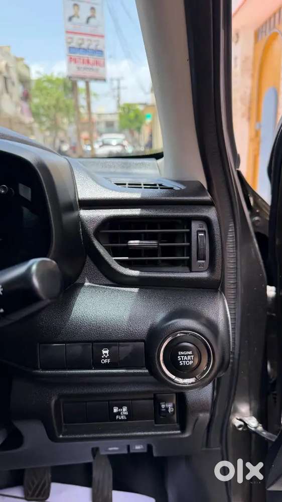 Maruti Suzuki New-gen Swift 2024 Cng & Hybrids 63000 Km Driven