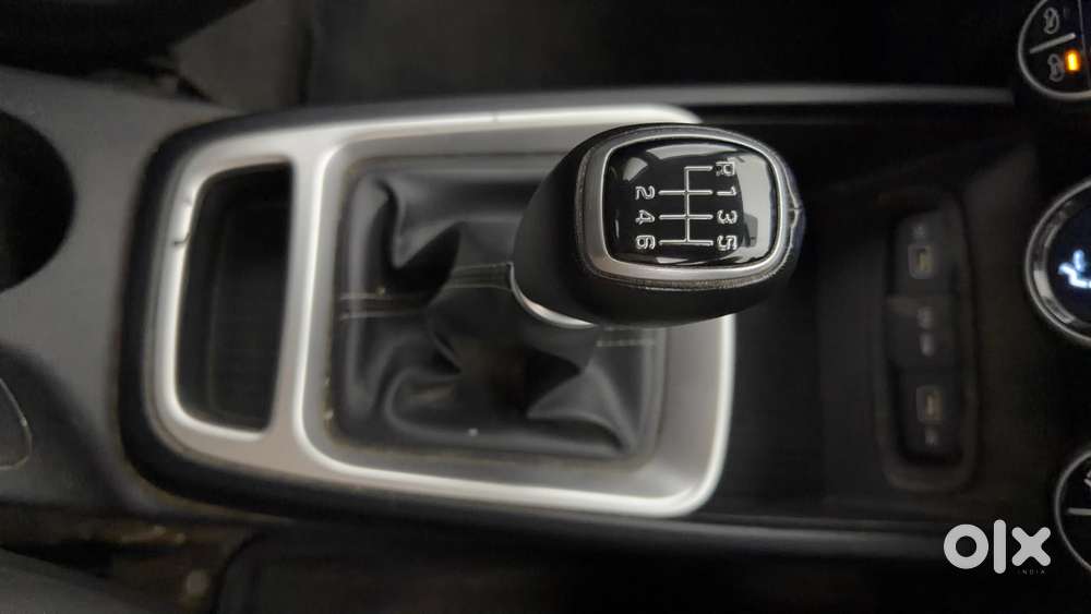 Hyundai Venue Sx Turbo, 2021, Petrol