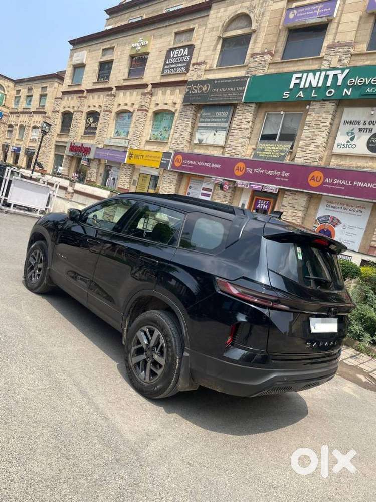 Tata Safari Pure Plus, 2025, Diesel