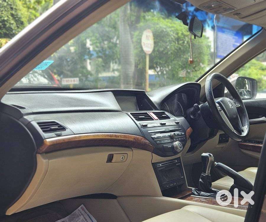 Honda Accord 2.4 Manual, 2012, Petrol