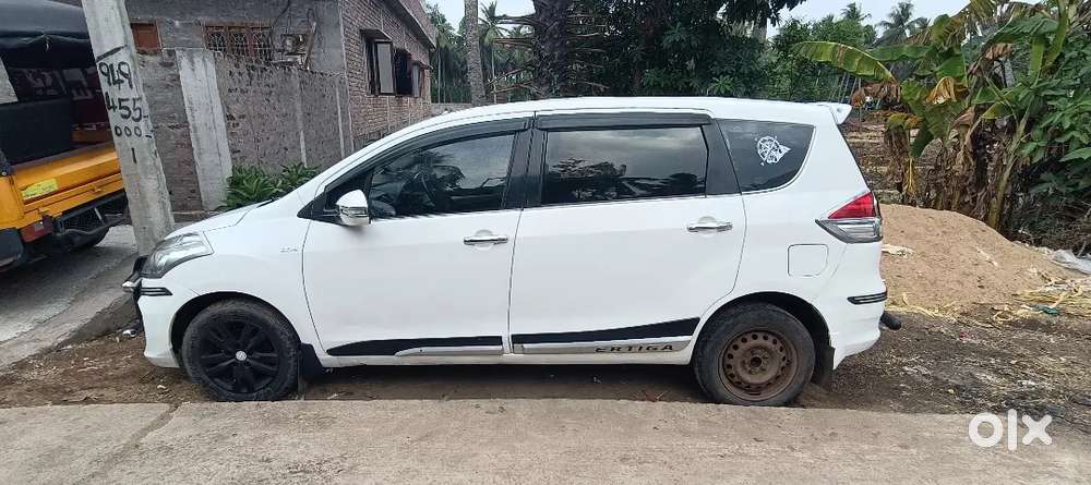Maruti Suzuki Ertiga 2017 Diesel 20786 Km Driven