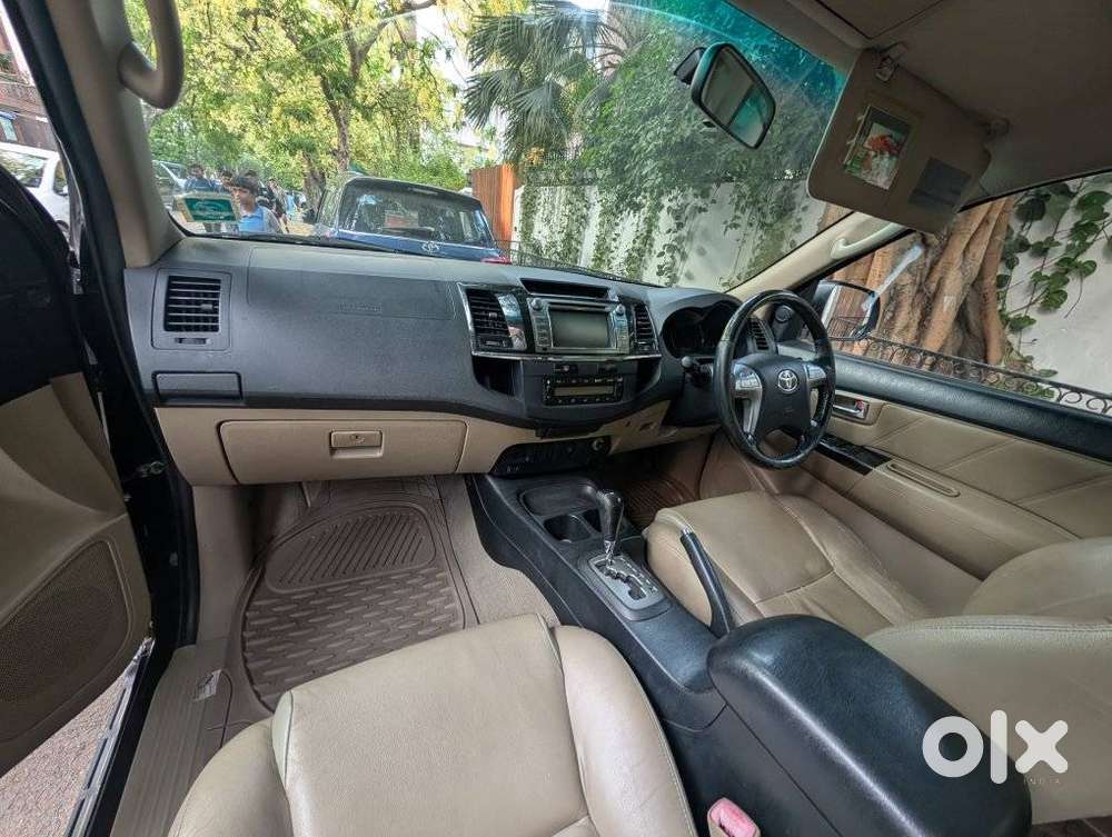 Toyota Fortuner 4x2 At 2.8 Diesel, 2015