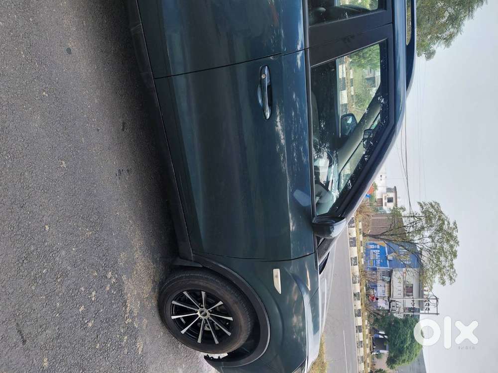 Mahindra Xuv300 2021 Car