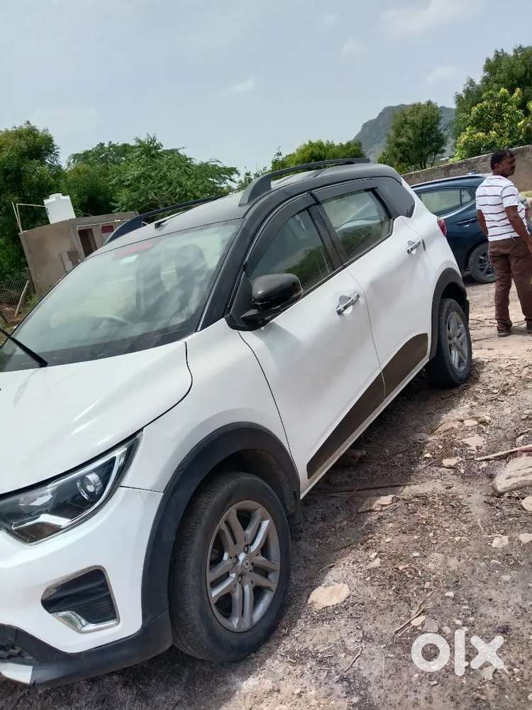 Renault Triber 2023 Petrol Manual