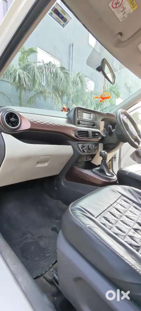 Hyundai Aura 1.2 Petrol 2021 First Owner