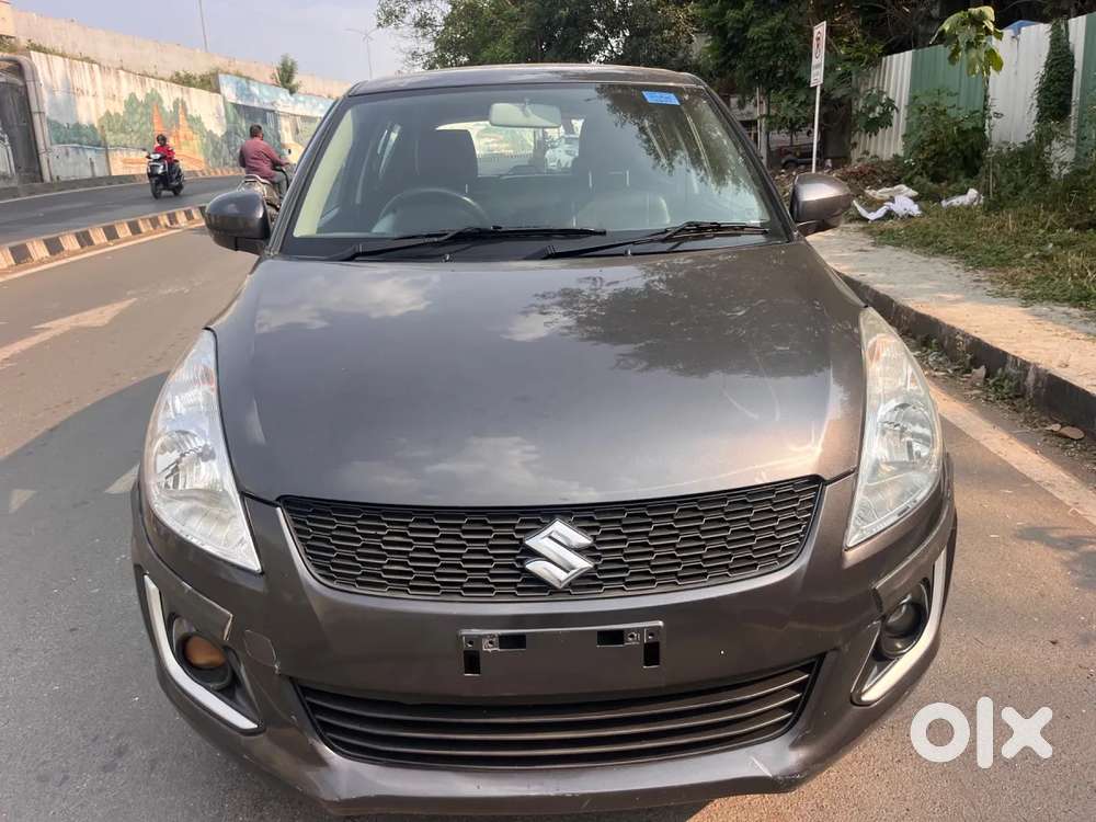 Maruti Suzuki Swift Lxi Optional-o, 2016, Petrol