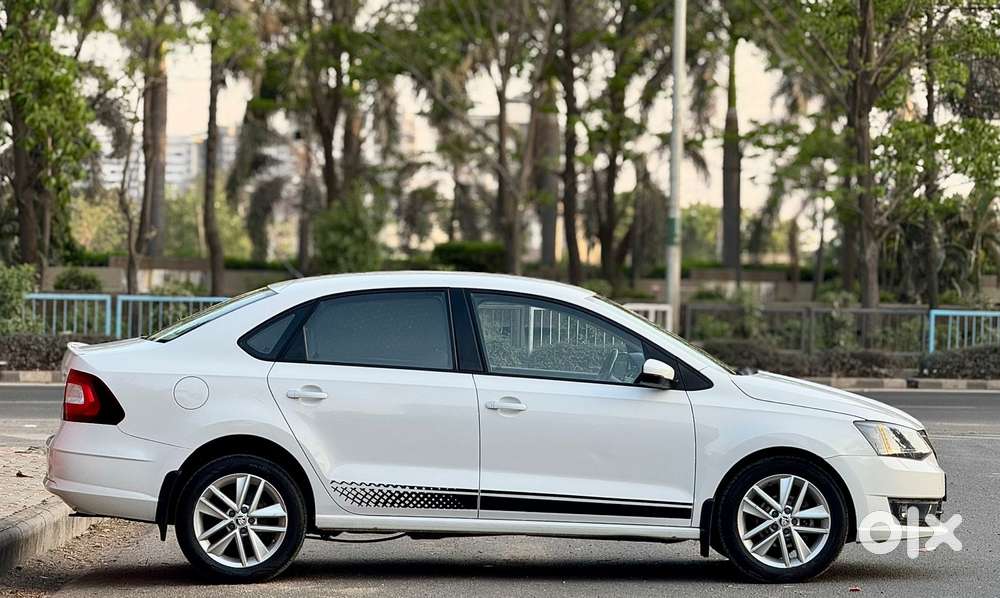 Skoda Rapid [2016-2020] 1.5 Style Plus Tdi At, 2019, Diesel