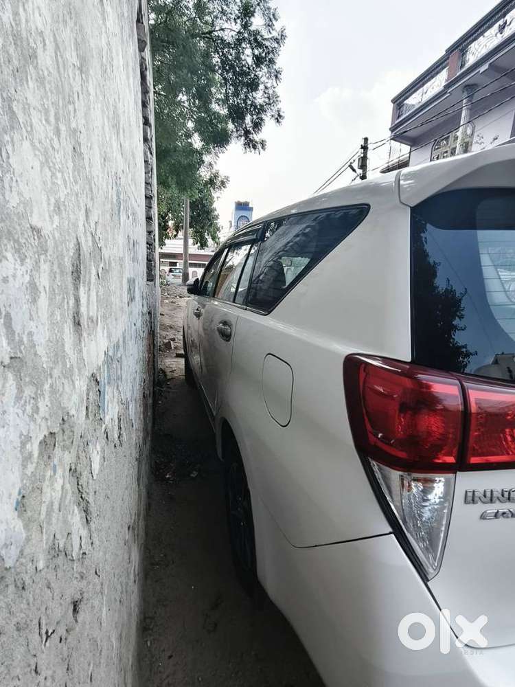 Toyota Innova Crysta 2.4 G Mt 8s, 2021, Diesel