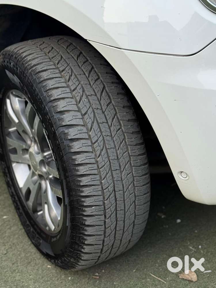 Ford Endeavour 3.2 Titanium At 4x4, 2016, Diesel