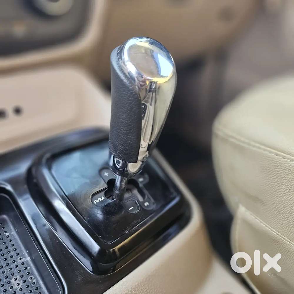 Mahindra Tuv 300 2016 Diesel Best In Class Average In Automatic Shift