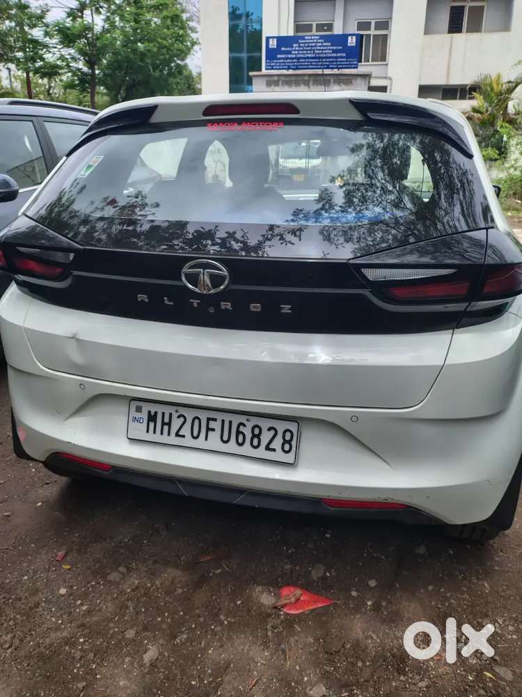 Tata Altroz 2021