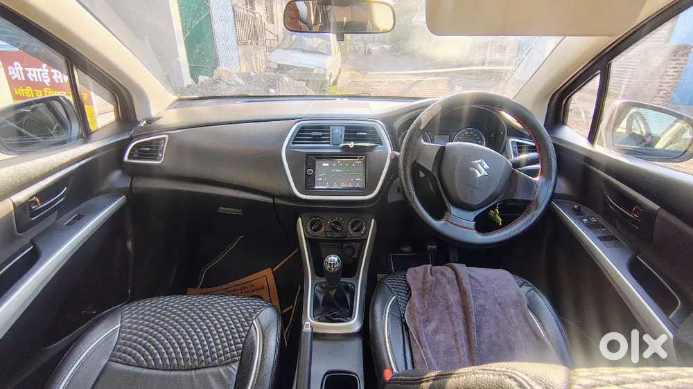 Maruti Suzuki S-cross 2017 Diesel Well Maintained