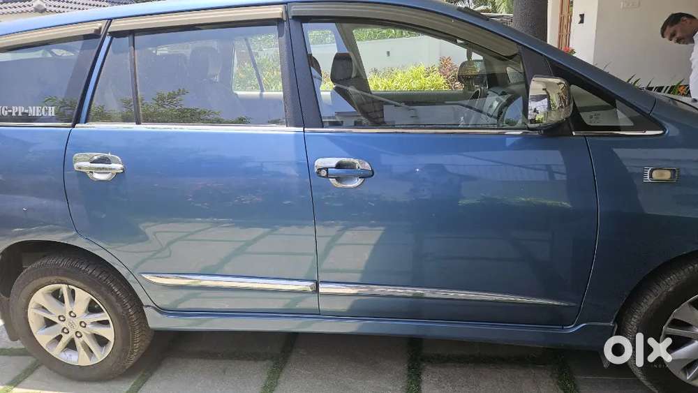 Toyota Innova 2014 Diesel 60904 Km Driven