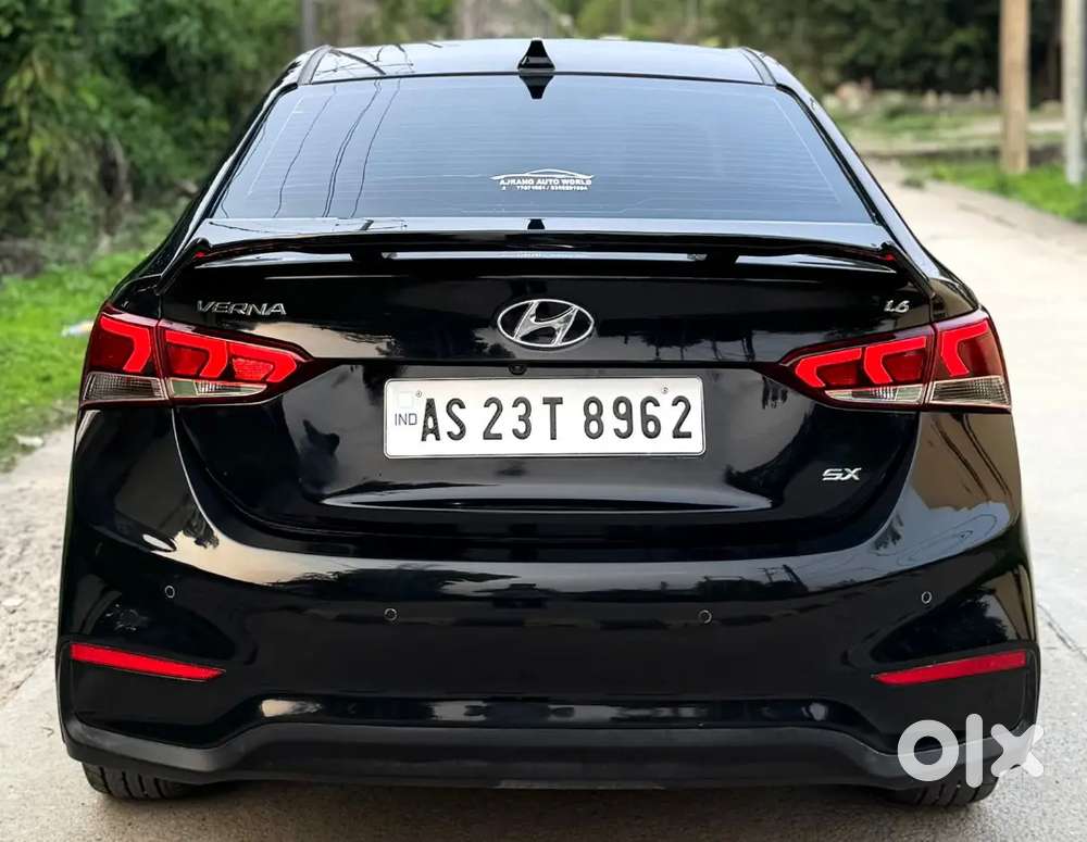 Hyundai Verna 2018 Petrol 76000 Km Driven
