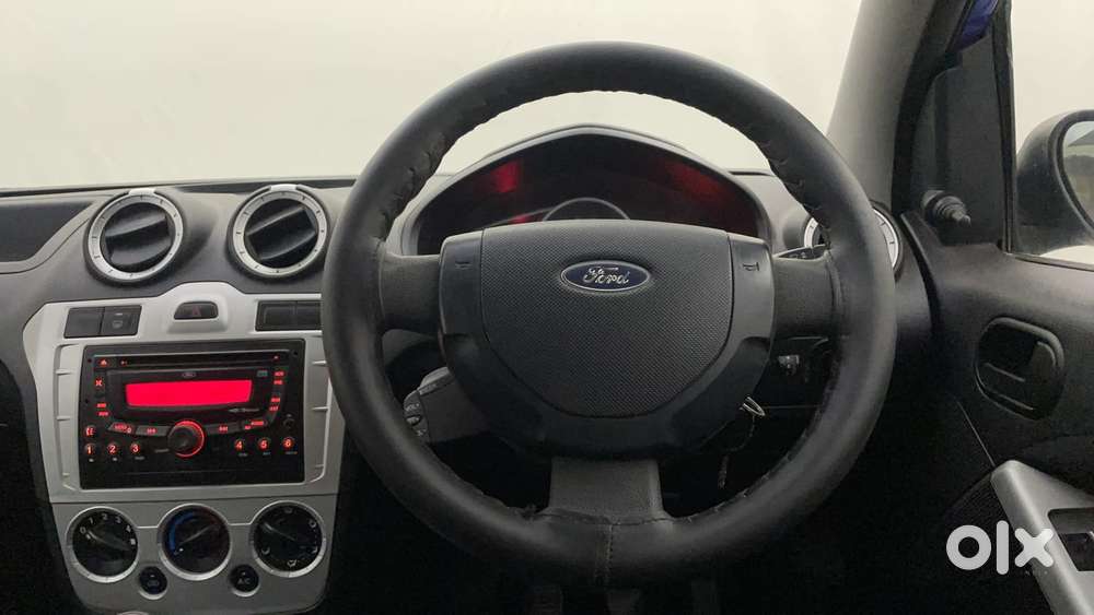 Ford Figo 2010-2012 Petrol Zxi, 2013, Petrol