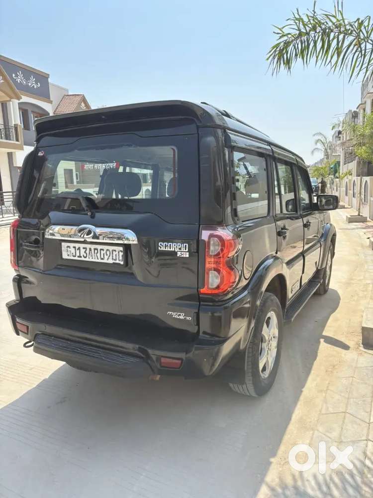 Mahindra Scorpio Classic 2020 Diesel 122000 Km Driven