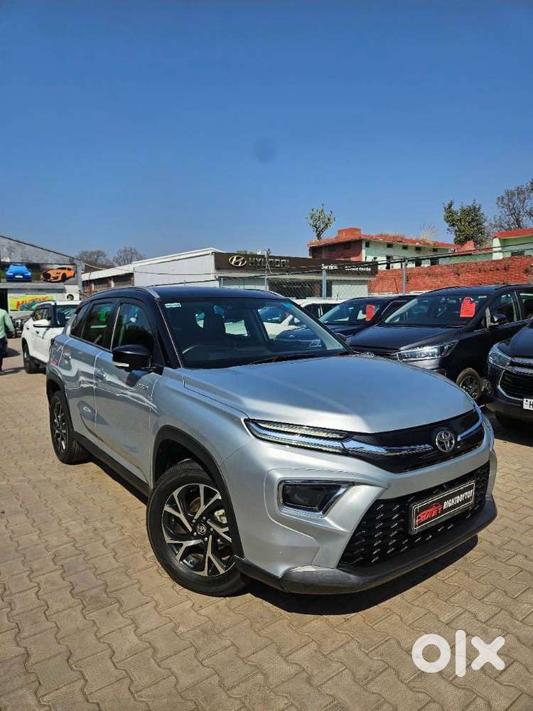 Toyota Urban Cruiser Hyryder 1.5 V Hybrid, 2023, Petrol