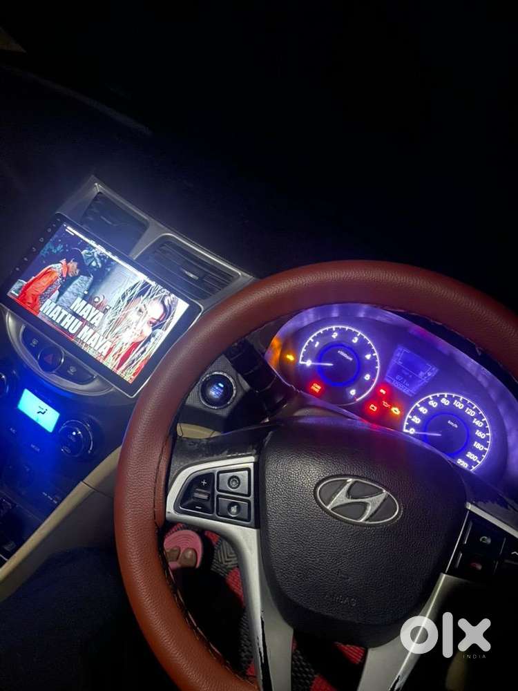 Hyundai Fluidic Verna 2011 Diesel 100200 Km Driven