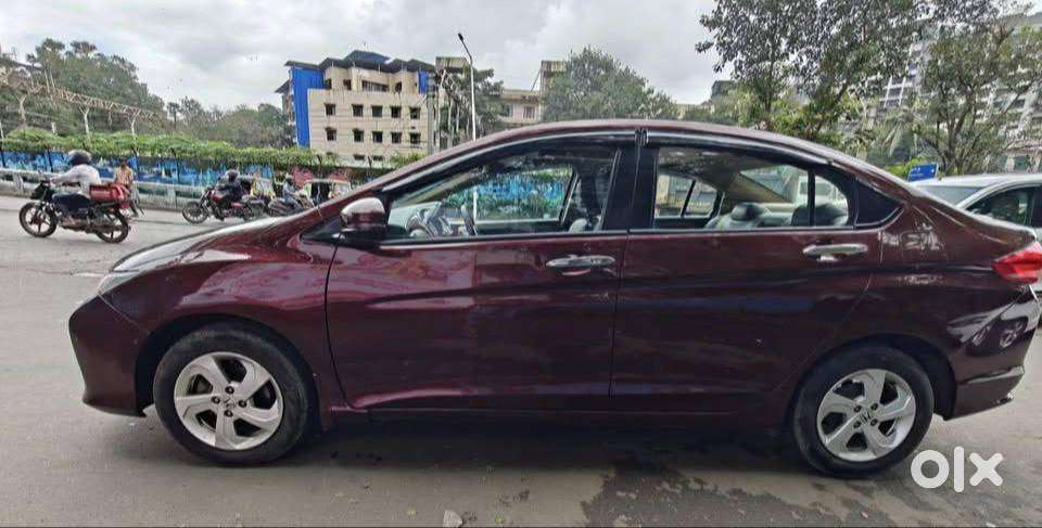 Honda City Automatic Petrol With Sunroof