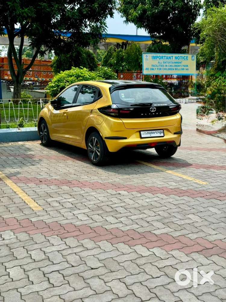 Tata Altroz 2022 Petrol Well Maintained