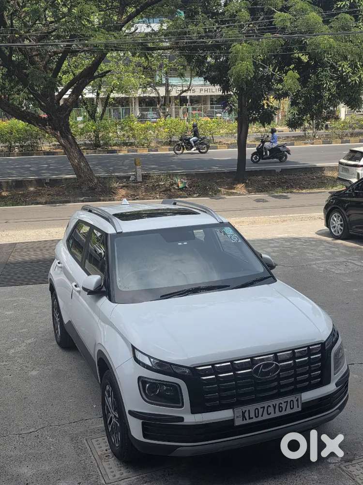 Mint Condition Hyundai Venue Sx Diesal Top Variant