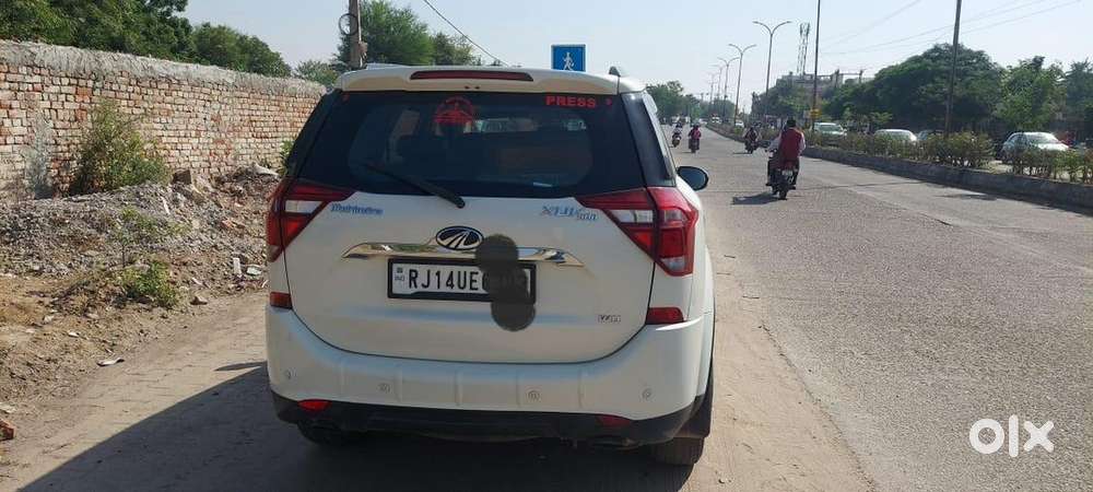 Mahindra Xuv500 2016 Diesel Well Maintained