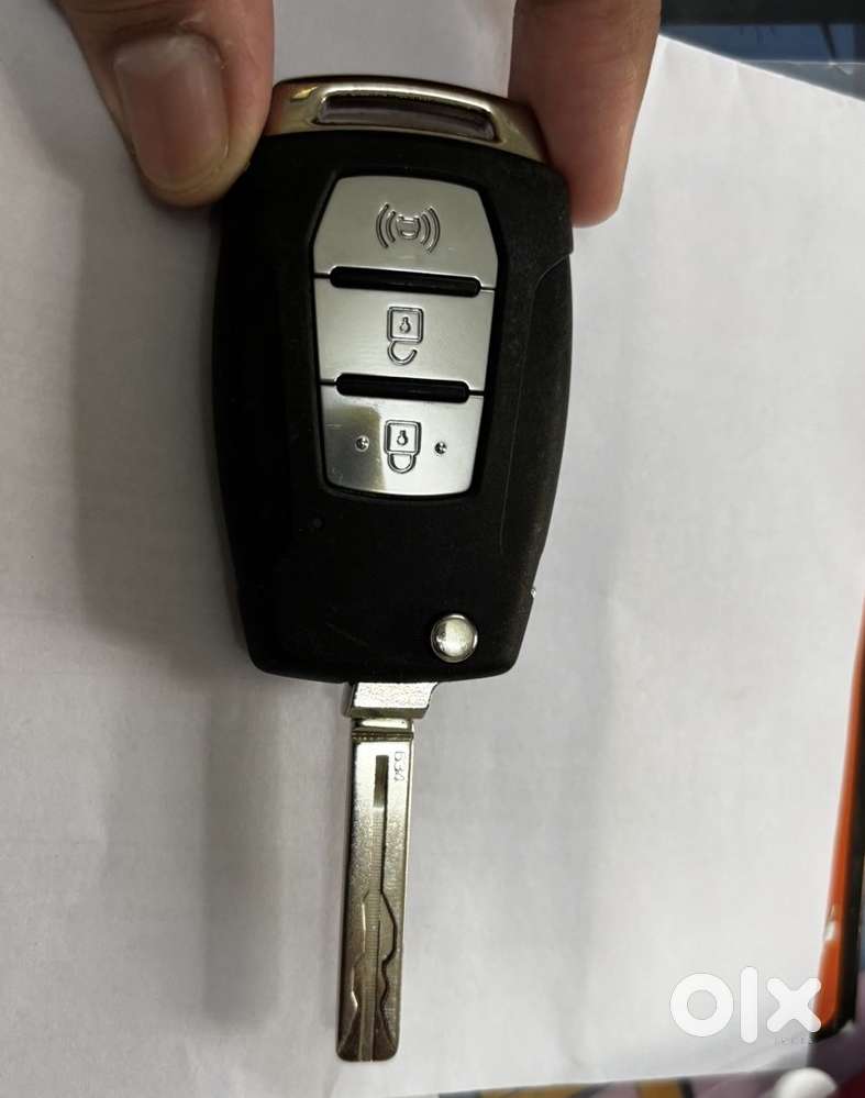 Mahindra Xuv300 W6, 2019, Petrol