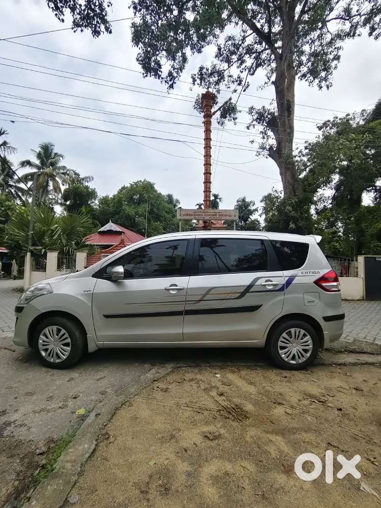 Maruti Suzuki Ertiga 2013 Petrol Well Maintained