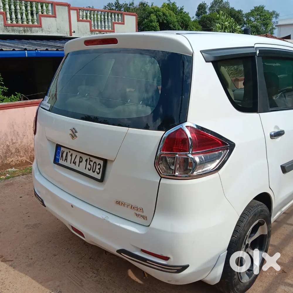 Maruti Suzuki Ertiga 2014 Petrol 125000 Km Driven