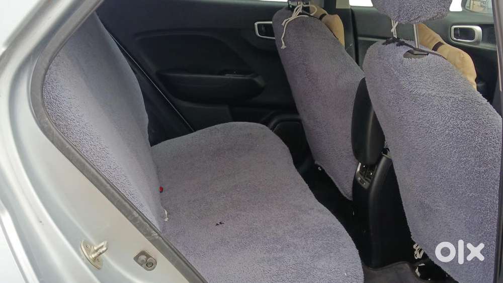 Hyundai Venue S, 2022, Petrol