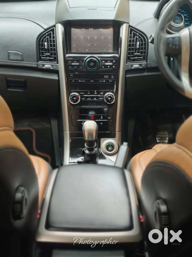 Mahindra Xuv500 W11, 2020, Diesel