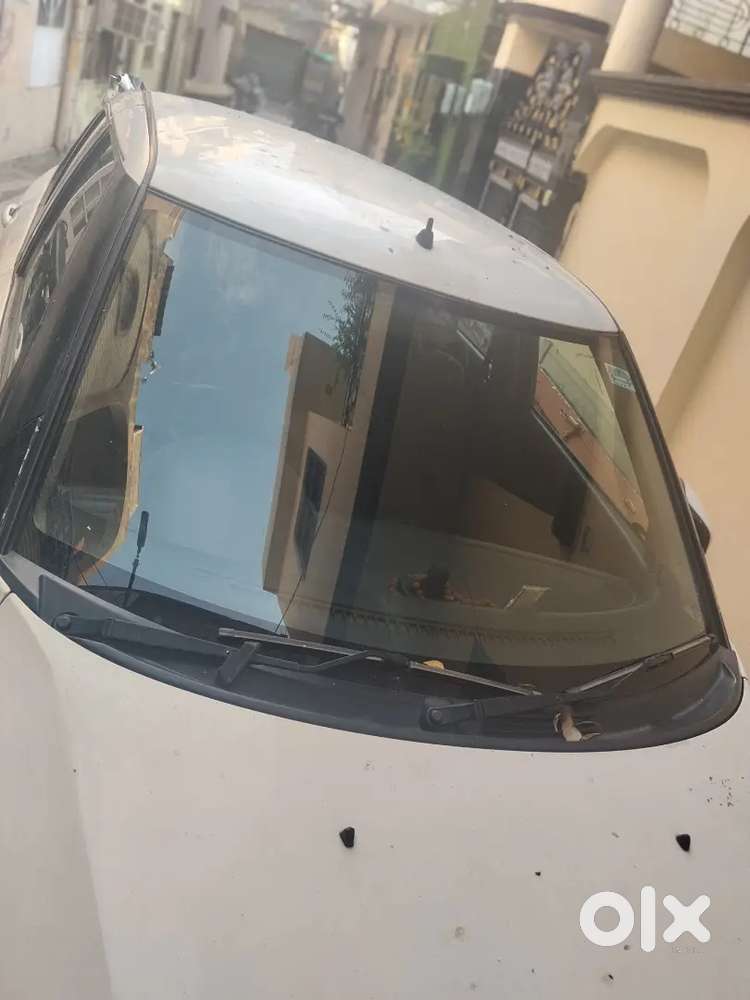 Maruti Suzuki Dzire 2015