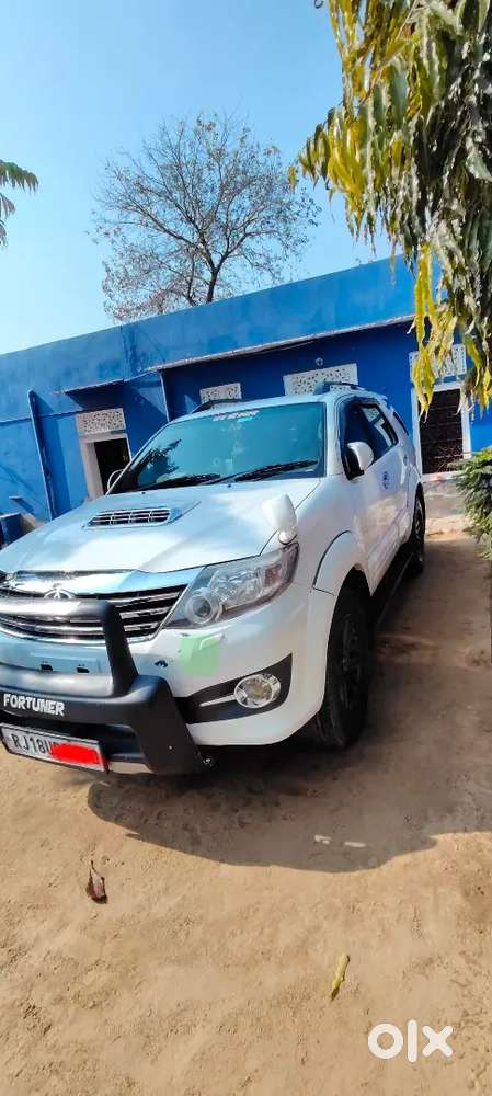 A Well Maintained Excellent Conditoned 4*2/4*4 Fortuner