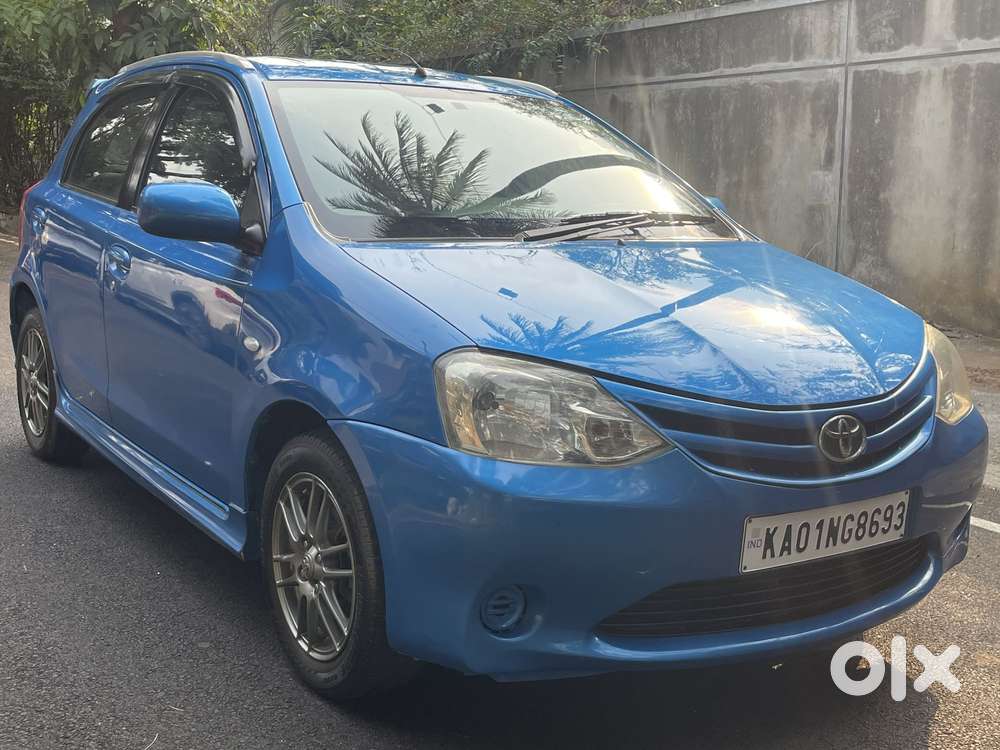 Toyota Etios Liva, 2012, Petrol