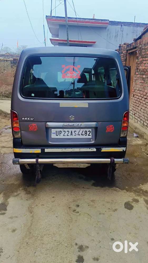 टायर भी नई है बैट्री भी नई है बीमा भी साथ का है