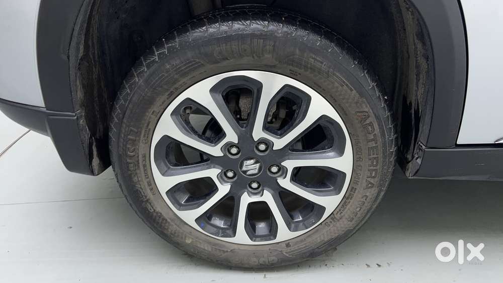 Maruti Suzuki Grand Vitara 1.5 Zeta Smart Hybrid At, 2023, Petrol