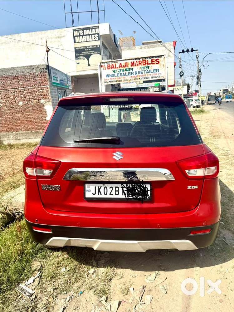 Maruti Suzuki Brezza 2017 Diesel 70000 Km Driven