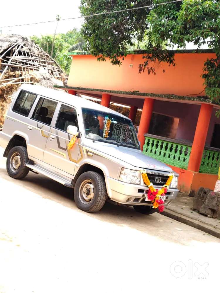 Tata Sumo Gold 2013