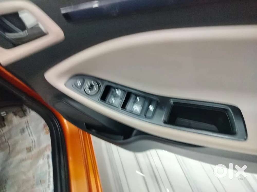 Hyundai Elite I20 Asta Option, 2018, Petrol