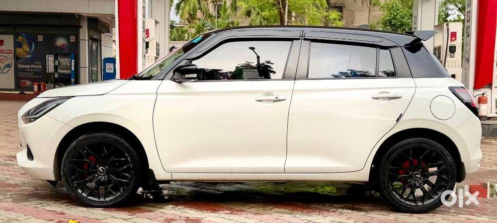 Maruti Suzuki Swift Zxi Plus Dual Tone, 2024, Petrol