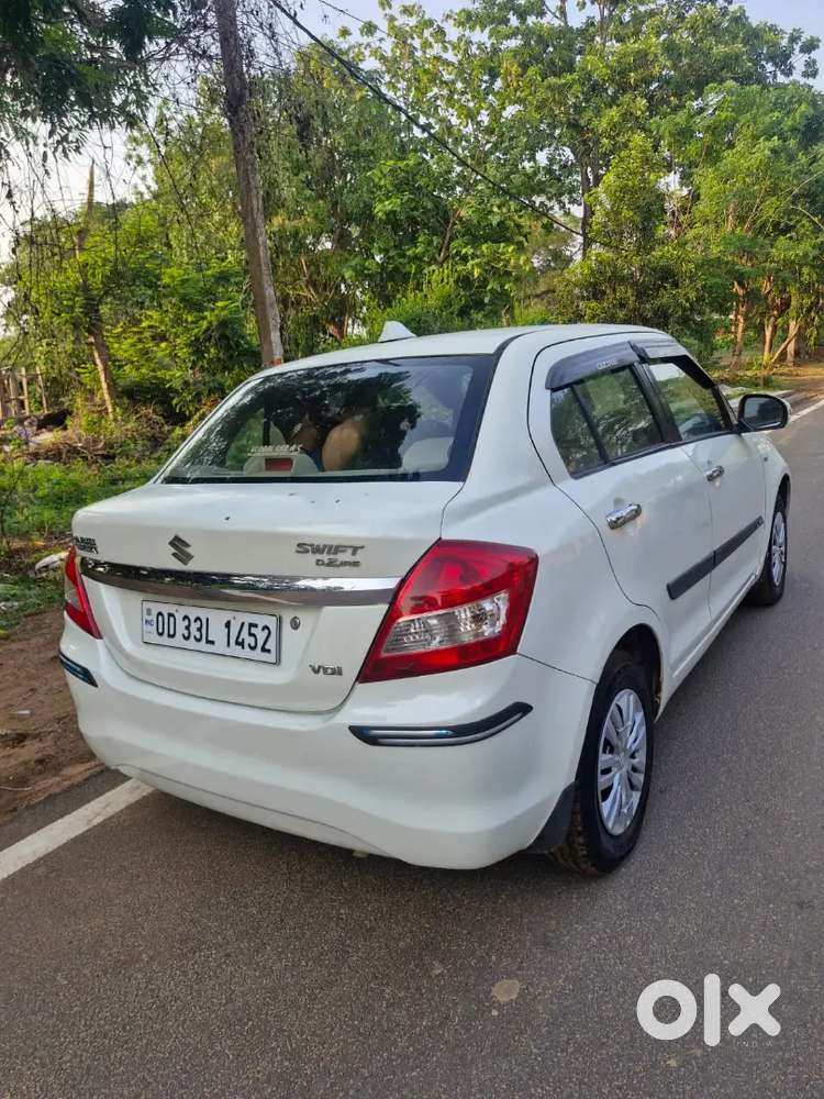 Maruti Suzuki Dzire 2017 Diesel Well Maintained