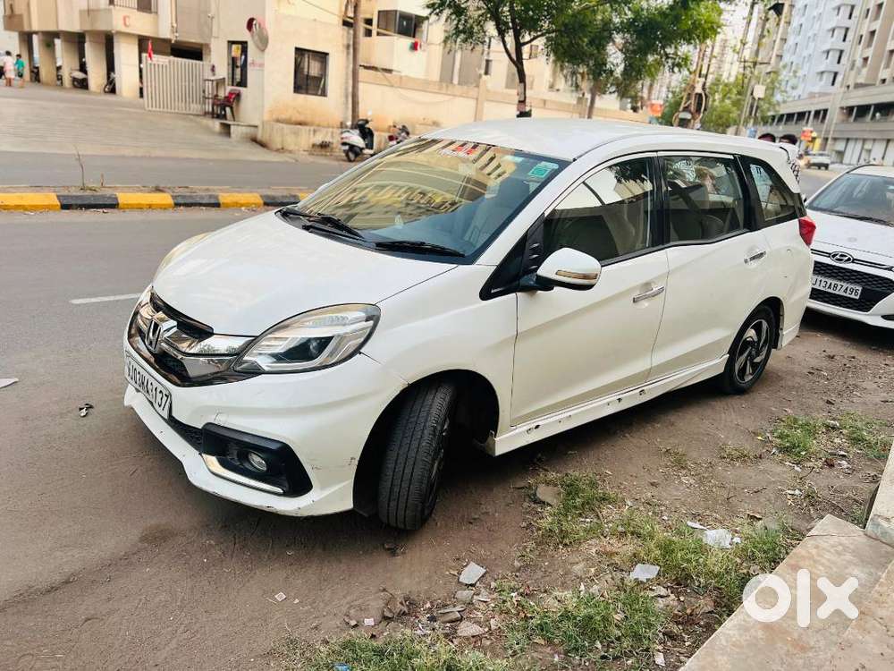 Honda Mobilio Top Model