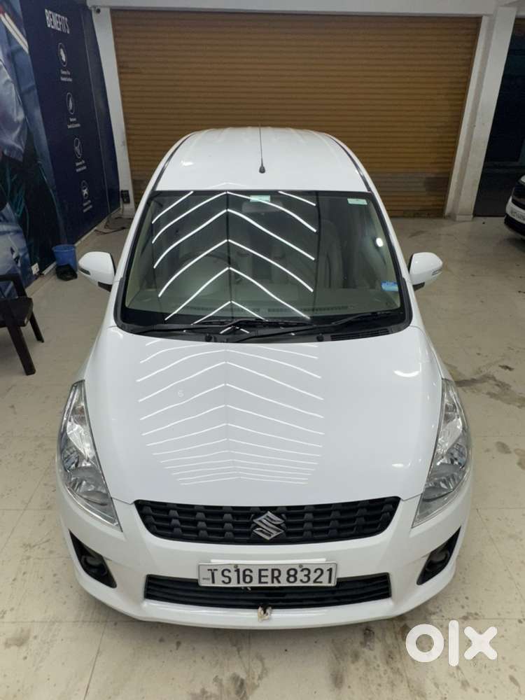 Maruti Suzuki Ertiga Zdi 2015, Driven 100000 Km Only.