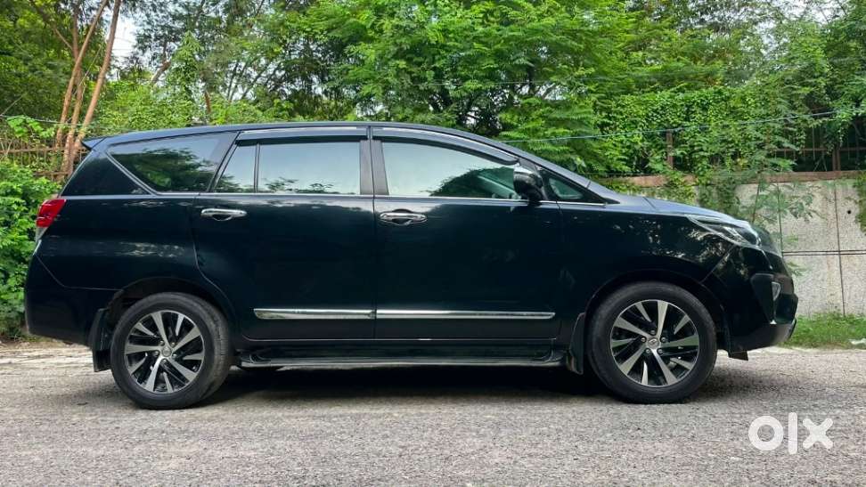 Toyota Innova Crysta [2020-ongoing] 2.7 Zx At 7 Str, 2022, Petrol