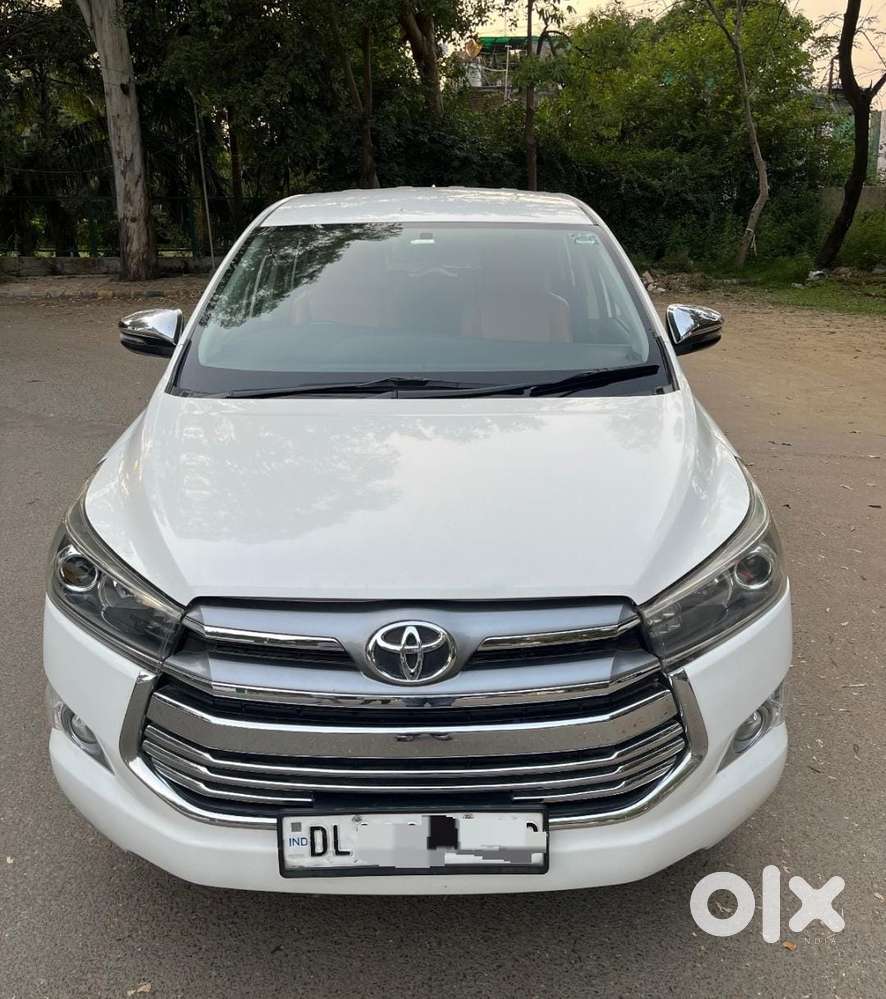 Toyota Innova Crysta 2.4 V, 2017, Diesel