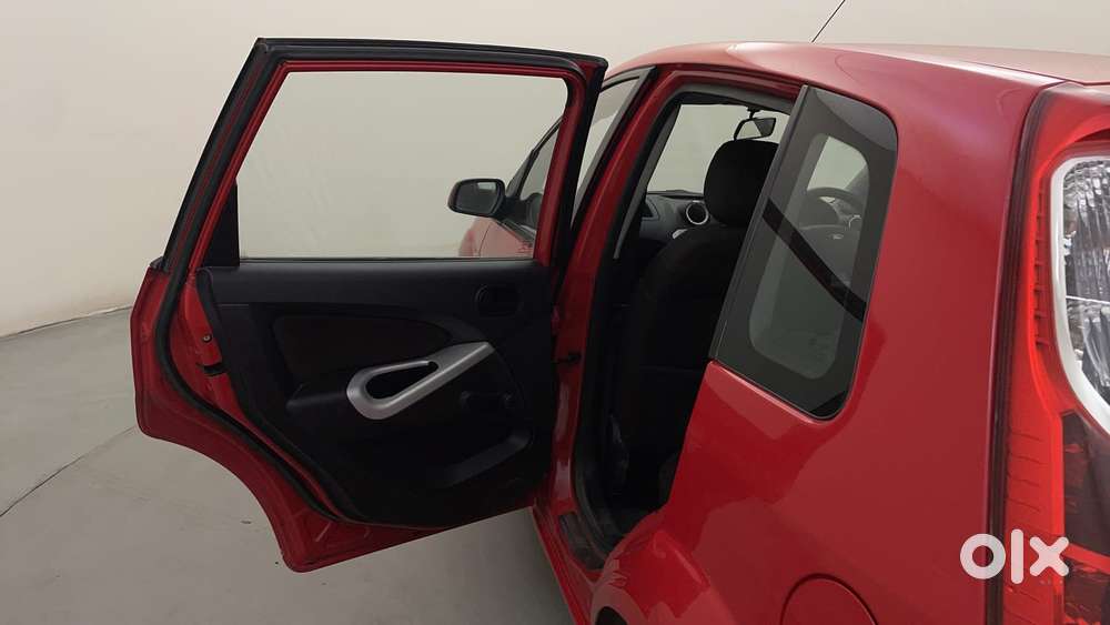 Ford Figo Petrol Zxi, 2011, Petrol