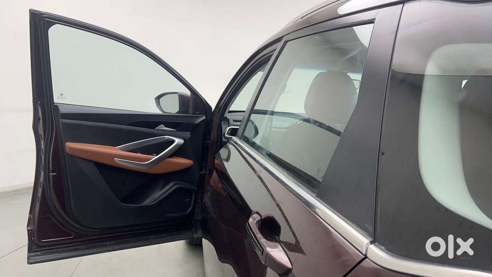 Mg Hector Plus 1.5 Hybrid Sharp Turbo 6 Str, 2022, Cng & Hybrids
