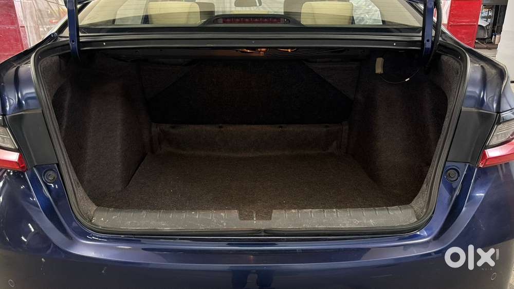 Honda City I-vtec V, 2024, Petrol