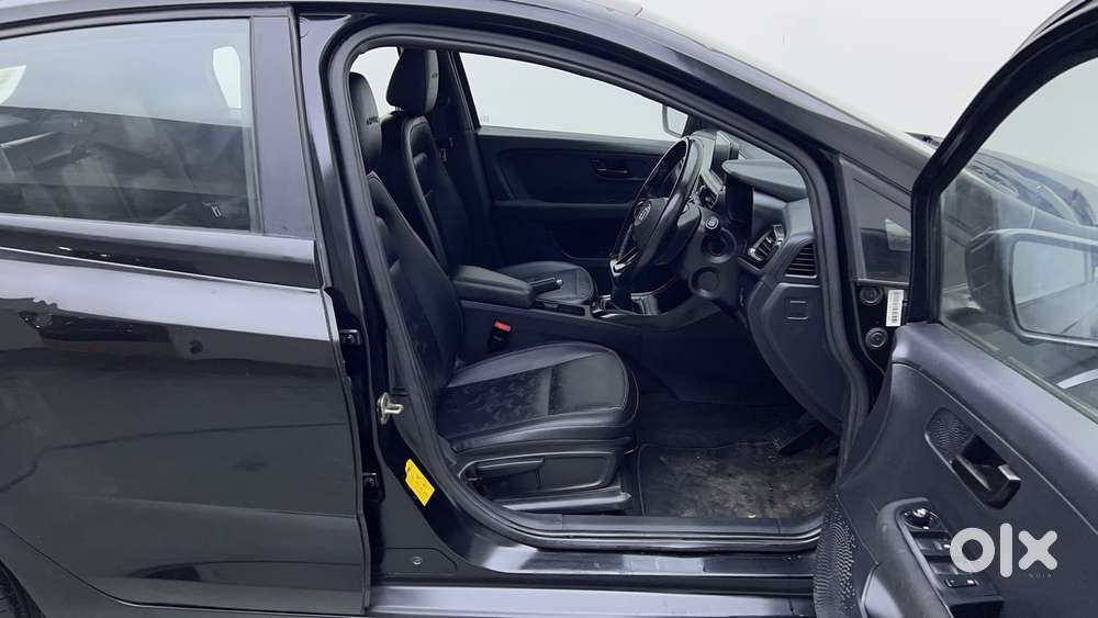 Tata Altroz 1.5 Xz Plus Diesel Dark Edition, 2022, Diesel