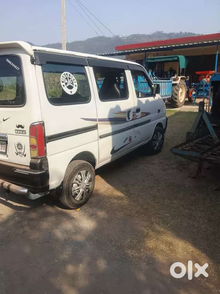Maruti Suzuki Eeco 2017 Petrol 94300 Km Driven